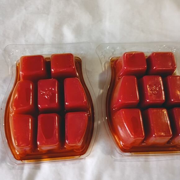 Scentsy Bar COZY FIRESIDE 3.2 oz Authentic(Set of 2) scented wax - Picture 3 of 4